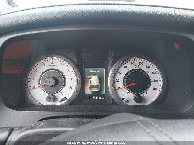 5TDXK3DC4GS737899 Toyota Sienna Se 8 Passenger