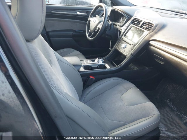 3FA6P0VP3HR345245 Ford Fusion V6 Sport