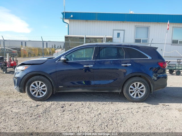 5XYPGDA3XKG457776 KIA Sorento L/lx