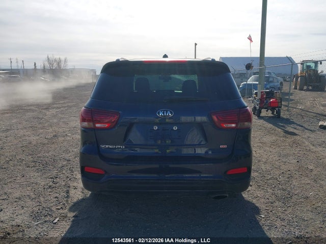 5XYPGDA3XKG457776 KIA Sorento L/lx