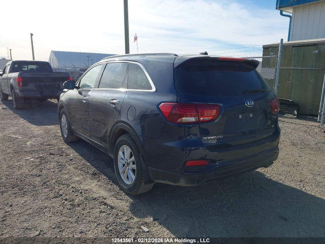 5XYPGDA3XKG457776 KIA Sorento L/lx