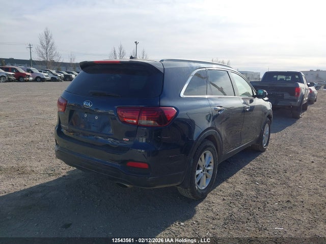 5XYPGDA3XKG457776 KIA Sorento L/lx