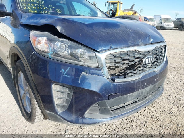 5XYPGDA3XKG457776 KIA Sorento L/lx