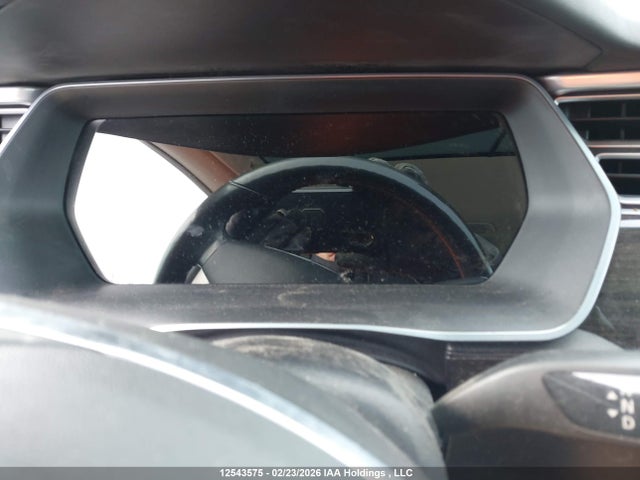 5YJXCBE24GF012384 Tesla MODEL X