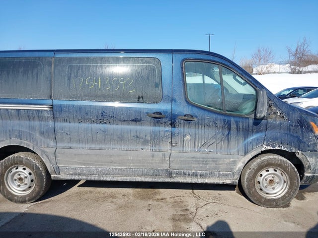 1FTYE1YM1GKB13214 Ford Transit-150