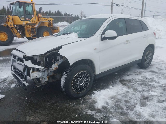 4A4AJ3AU4FE604370 Mitsubishi RVR SE