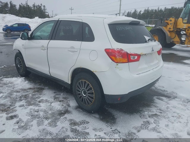 4A4AJ3AU4FE604370 Mitsubishi RVR SE