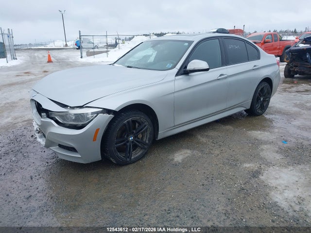 WBA8D9C50JA013889 BMW 330i Xdrive