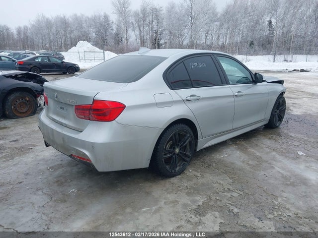 WBA8D9C50JA013889 BMW 330i Xdrive