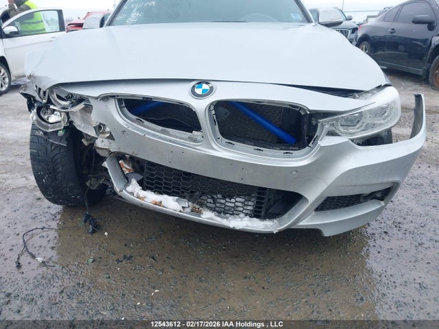 WBA8D9C50JA013889 BMW 330i Xdrive