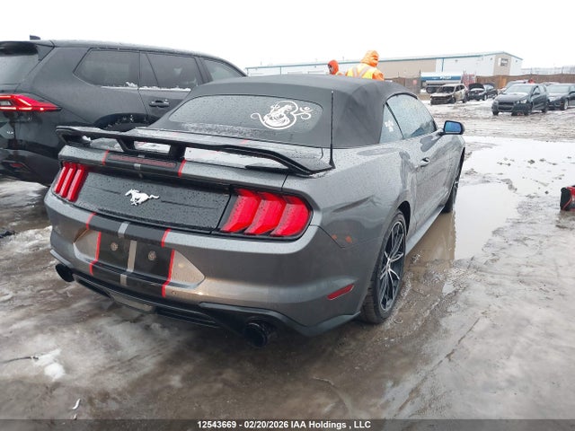 1FATP8UH1N5125452 Ford Mustang