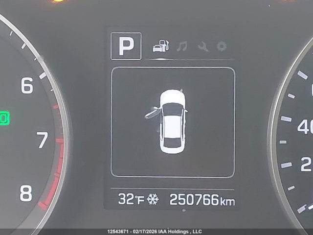 KMHD84LF9HU323304 Hyundai Elantra