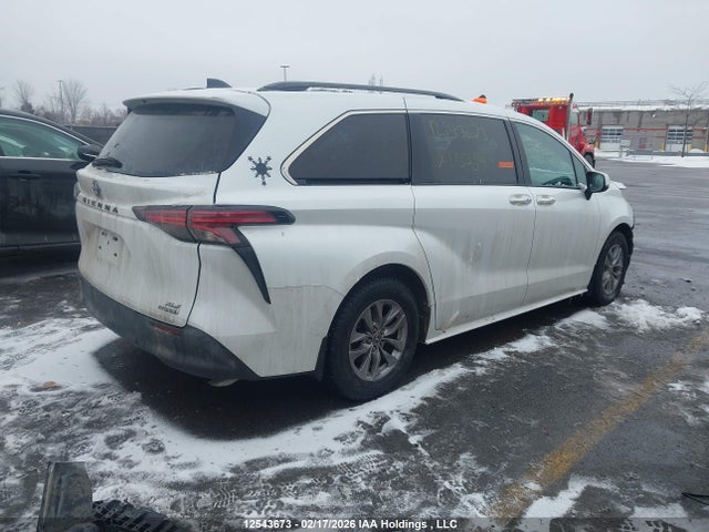 5TDGRKEC8NS116859 Toyota Sienna Le/xle/xse/limited/platinum