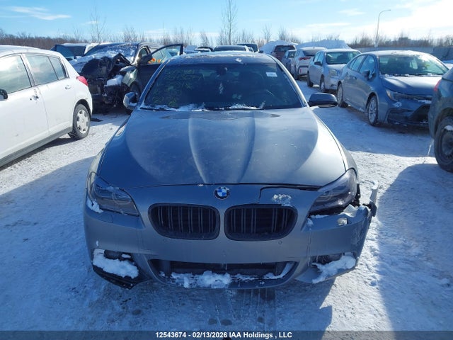 BMW 535i Xdrive 2016 WBA5B3C50GG253486 Image 13