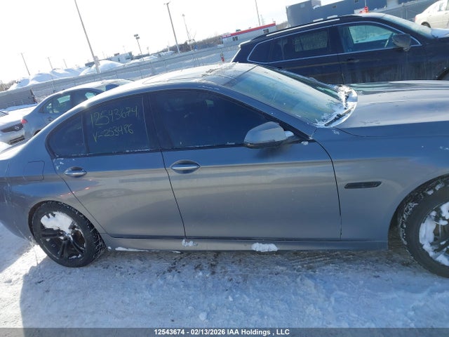 BMW 535i Xdrive 2016 WBA5B3C50GG253486 Image 14