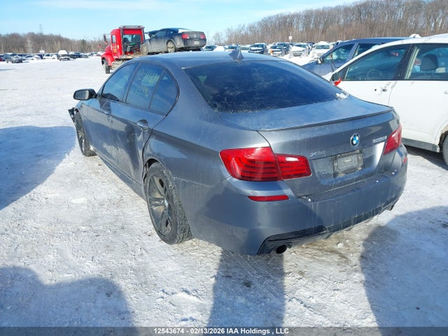 BMW 535i Xdrive 2016 WBA5B3C50GG253486 Image 3
