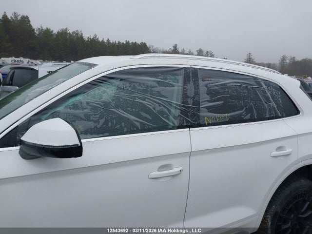 WA1EAAFY5R2051673 Audi Q5 Premium Plus 45