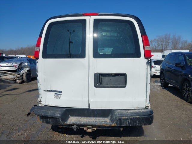 Chevrolet Express 2500 1wt 2015 1GCWGFCF5F1259840 Image 16