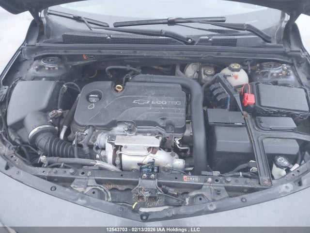 1G1ZE5ST4HF262263 Chevrolet MALIBU 1LT