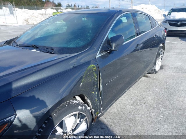 1G1ZE5ST4HF262263 Chevrolet MALIBU 1LT
