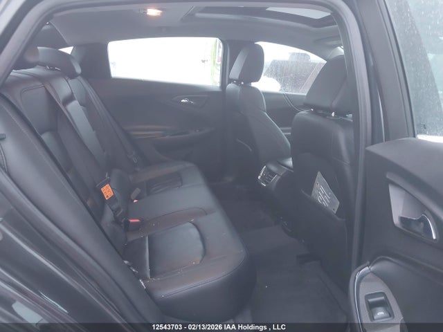 1G1ZE5ST4HF262263 Chevrolet MALIBU 1LT