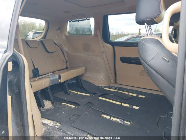 2015 Kia Sedona Sxl მანქანა იყიდება აუქციონზე, vin: KNDME5C15F6042643, აუქციონის ნომერი: 12543715