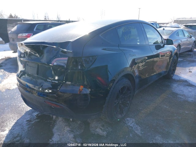 Продажа на аукционе авто 2024 Tesla Model Y, vin: 7SAYGDEE4RF017654, номер лота: 12543718