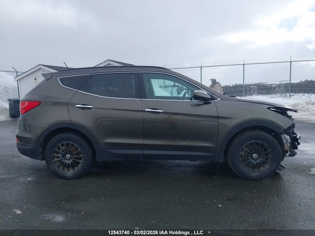 5XYZUDLB0EG156024 Hyundai Santa Fe Sport 2.4 Luxury
