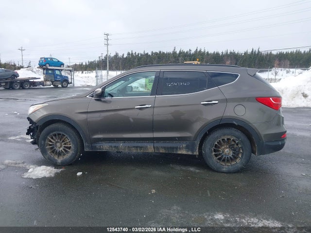 5XYZUDLB0EG156024 Hyundai Santa Fe Sport 2.4 Luxury