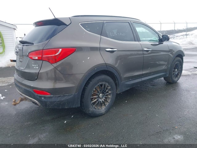 5XYZUDLB0EG156024 Hyundai Santa Fe Sport 2.4 Luxury