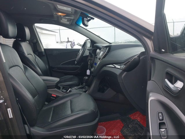 5XYZUDLB0EG156024 Hyundai Santa Fe Sport 2.4 Luxury