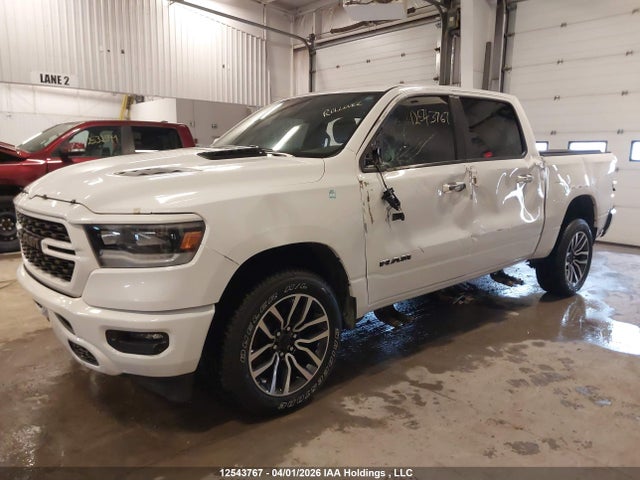 12543767 :رقم المزاد ، 1C6SRFVT4NN120129 vin ، 2022 Ram 1500 Sport مزاد بيع
