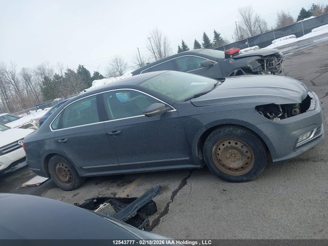 1VWBS7A33GC036629 Volkswagen PASSAT SE