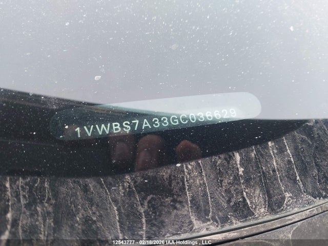 1VWBS7A33GC036629 Volkswagen PASSAT SE