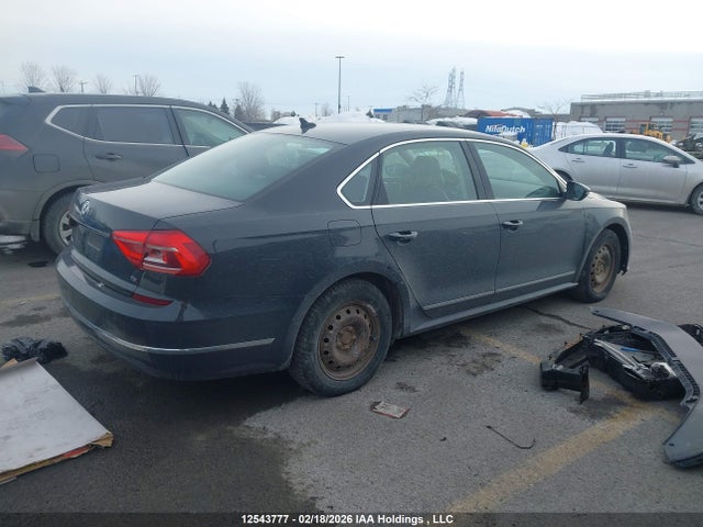 1VWBS7A33GC036629 Volkswagen PASSAT SE