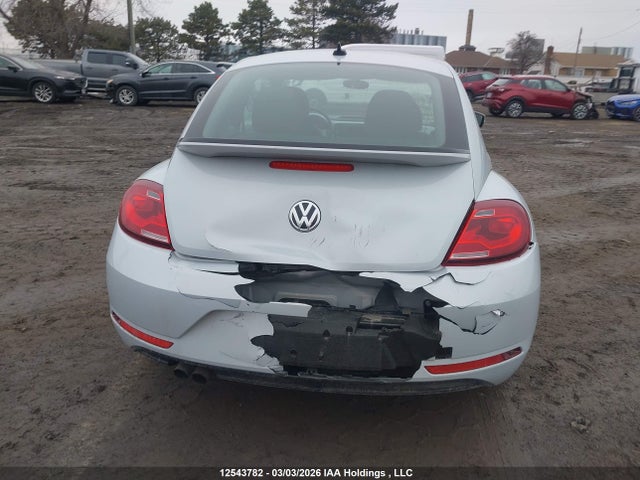 3VWJ17AT5HM616740 Volkswagen Beetle Se/sel