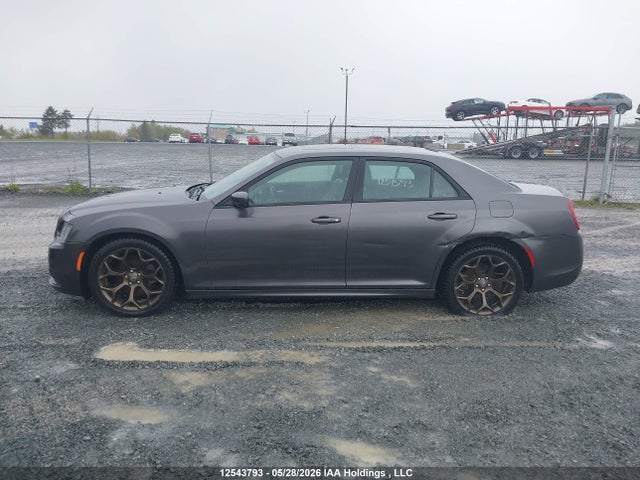 Chrysler 300 S 2018 2C3CCABG3JH315252 Image 13
