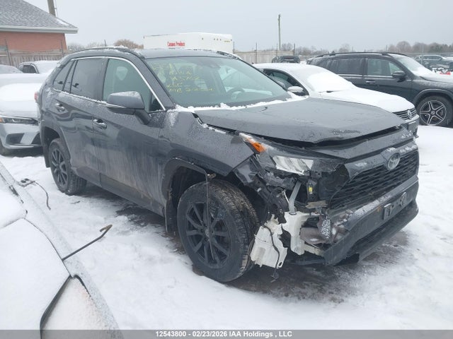 2T3B1RFV7MW143767 Toyota RAV4 LE