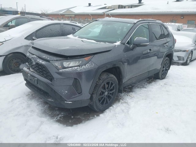 2T3B1RFV7MW143767 Toyota RAV4 LE
