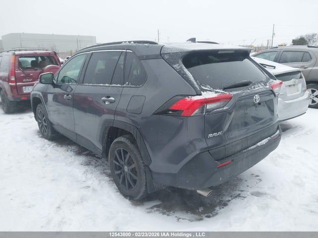 2T3B1RFV7MW143767 Toyota RAV4 LE