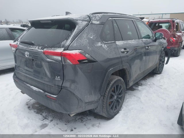 2T3B1RFV7MW143767 Toyota RAV4 LE