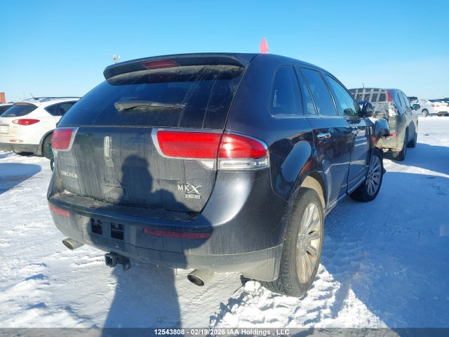 2LMDJ8JKXEBL04553 Lincoln MKX