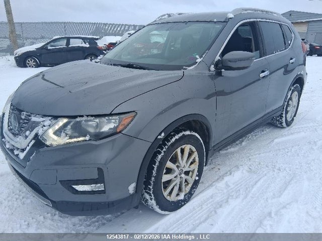 5N1AT2MV3JC766992 Nissan Rogue Sv/sl