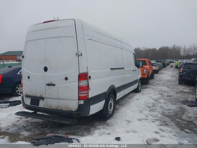 12543822 :رقم المزاد ، WD3BE8DD5GP306001 vin ، 2016 Mercedes-benz Sprinter S مزاد بيع