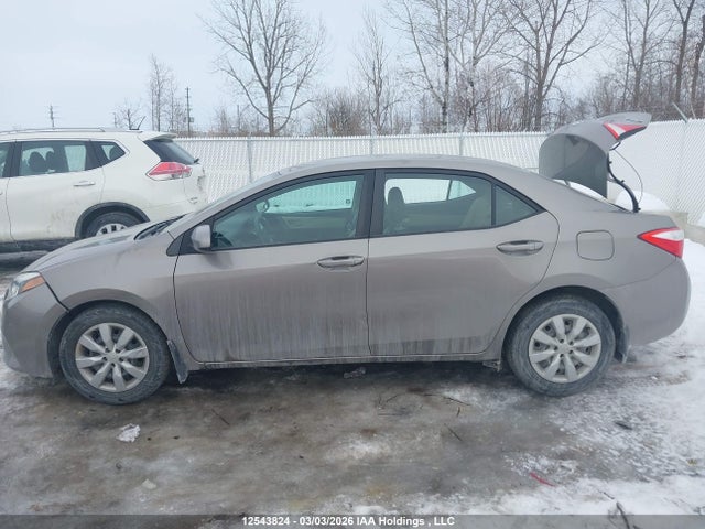 12543824 :رقم المزاد ، 2T1BURHE3FC398207 vin ، 2015 Toyota Corolla Le مزاد بيع