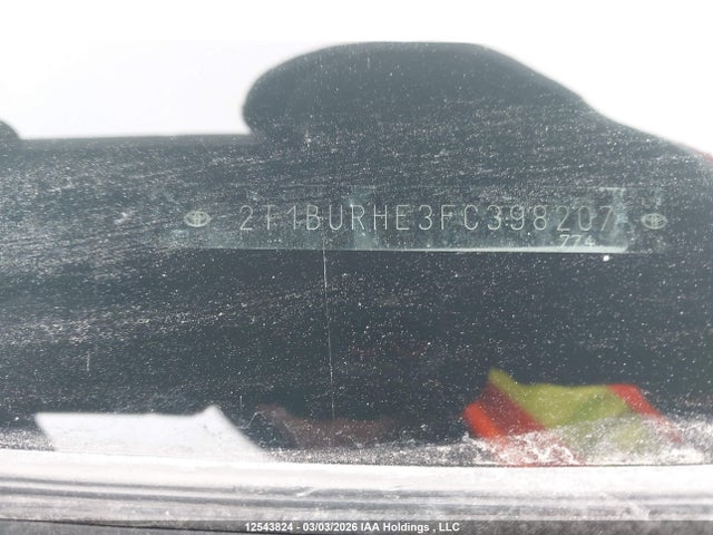 12543824 :رقم المزاد ، 2T1BURHE3FC398207 vin ، 2015 Toyota Corolla Le مزاد بيع