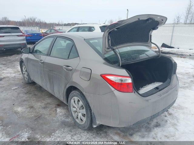 12543824 :رقم المزاد ، 2T1BURHE3FC398207 vin ، 2015 Toyota Corolla Le مزاد بيع