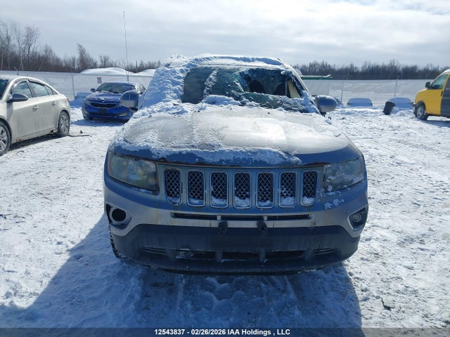 12543837 :رقم المزاد ، 1C4NJDAB4GD626292 vin ، 2016 Jeep Compass Sport مزاد بيع