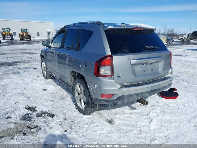 12543837 :رقم المزاد ، 1C4NJDAB4GD626292 vin ، 2016 Jeep Compass Sport مزاد بيع