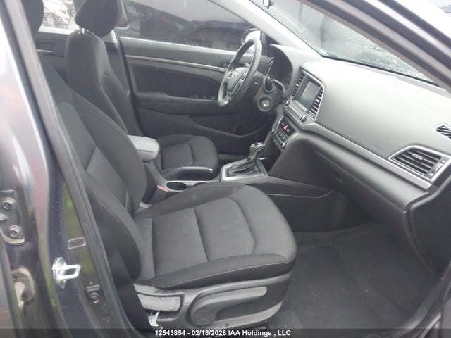 KMHD84LF1JU661320 Hyundai ELANTRA GL